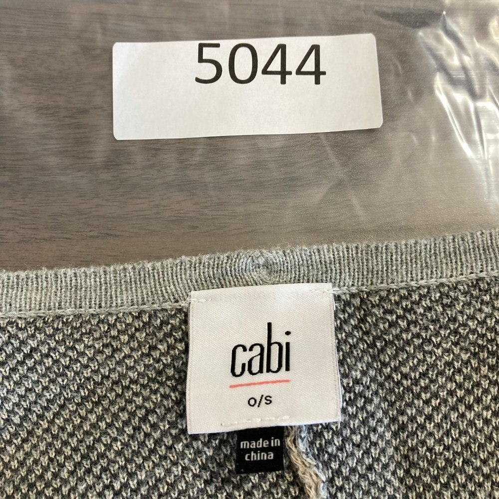 CAbi Gigi Gray Tan Leopard Cape Wrap Shawl Animal Print - Picture 11 of 11